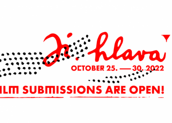 Participă la cea de-a 26 ediție a Festivalului Internațional de Film Documentar Ji.hlava